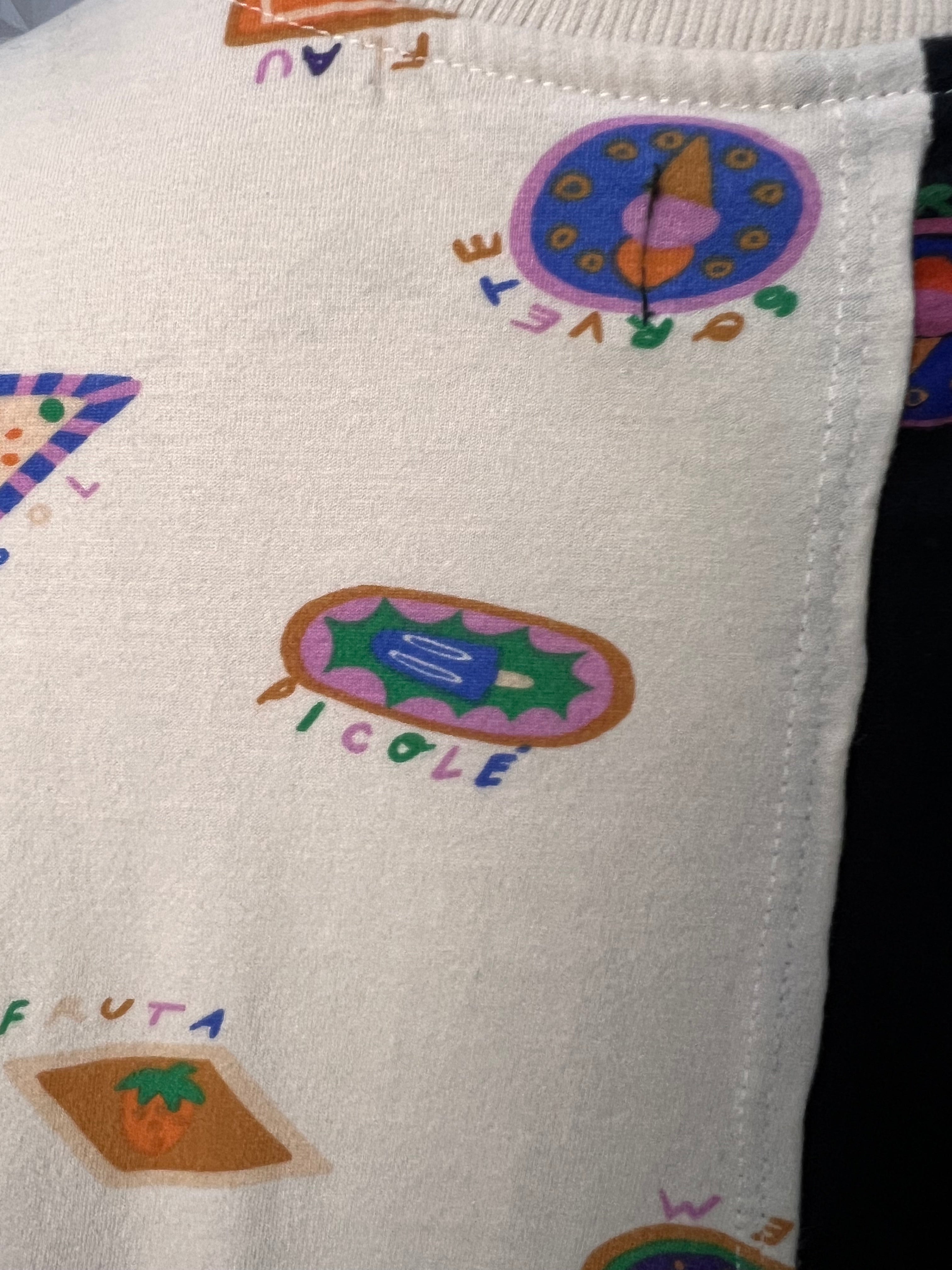 Camiseta C&A Tee  — tam M