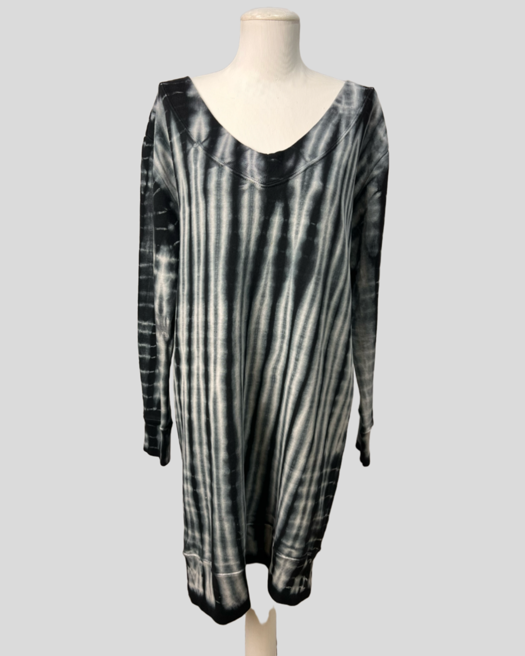 Maxi Moletom Oversized Animale  — tam G\GG