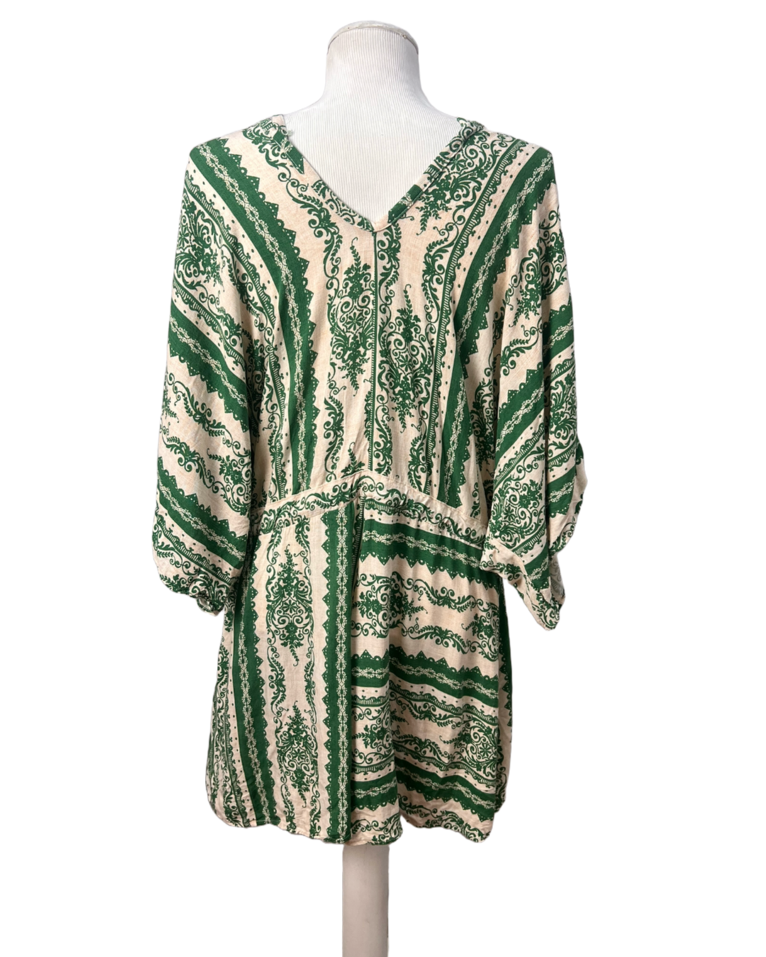 Vestido Arabescos - tam (GG)