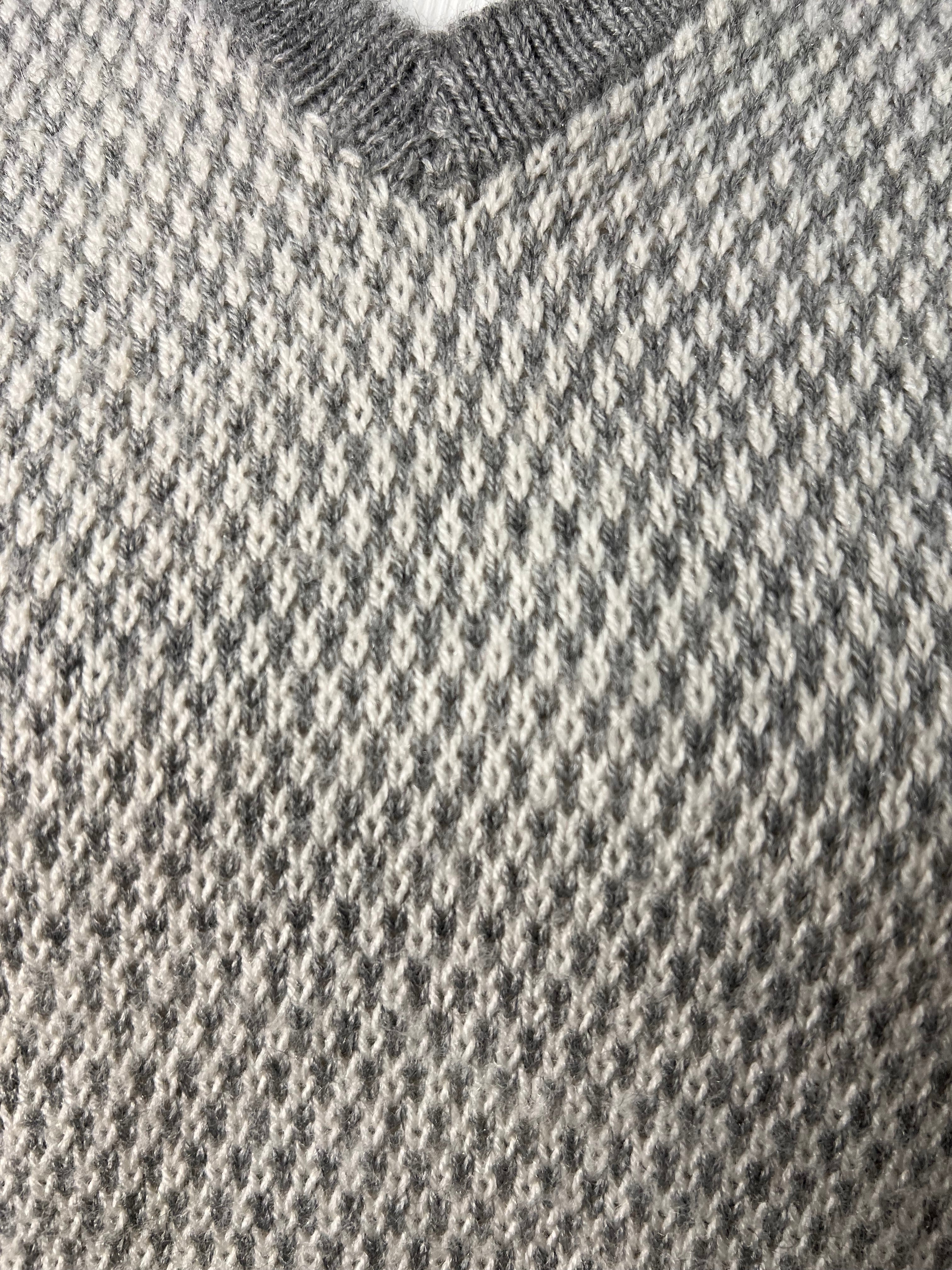 Pullover Cinza —  tam M