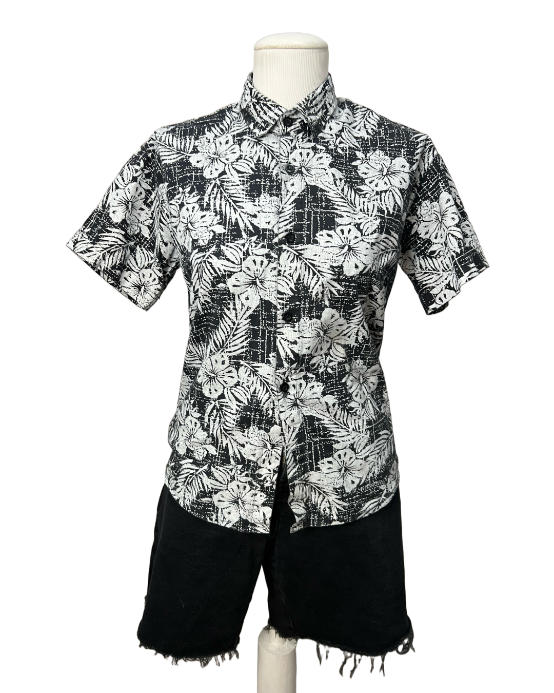 Camisa Flores Preta - tam (P)