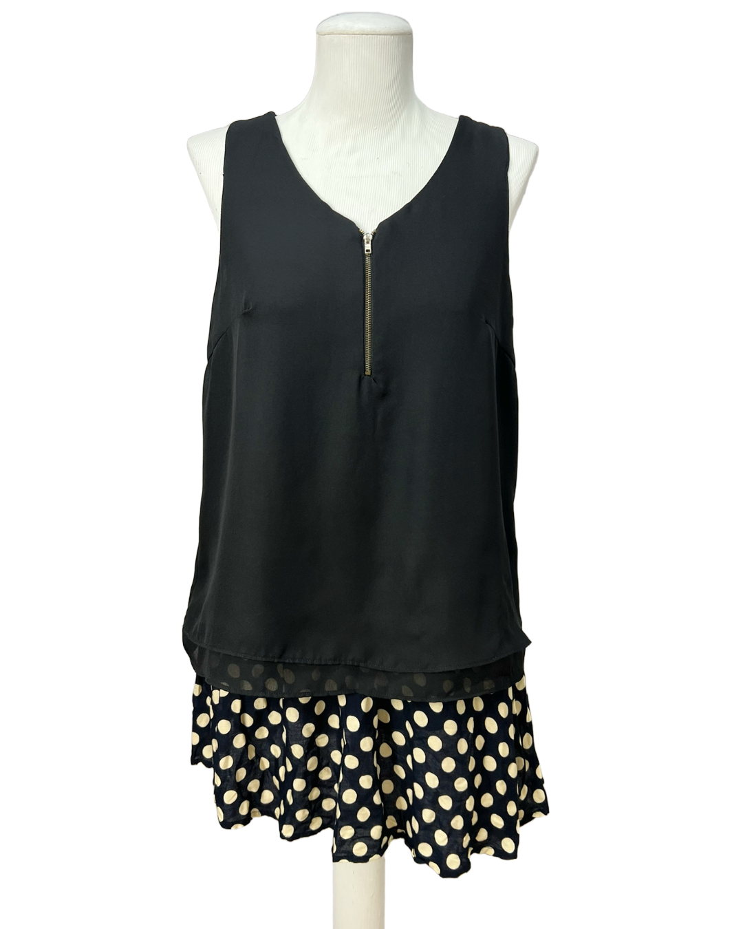 Regata  Aishty - tam (G)