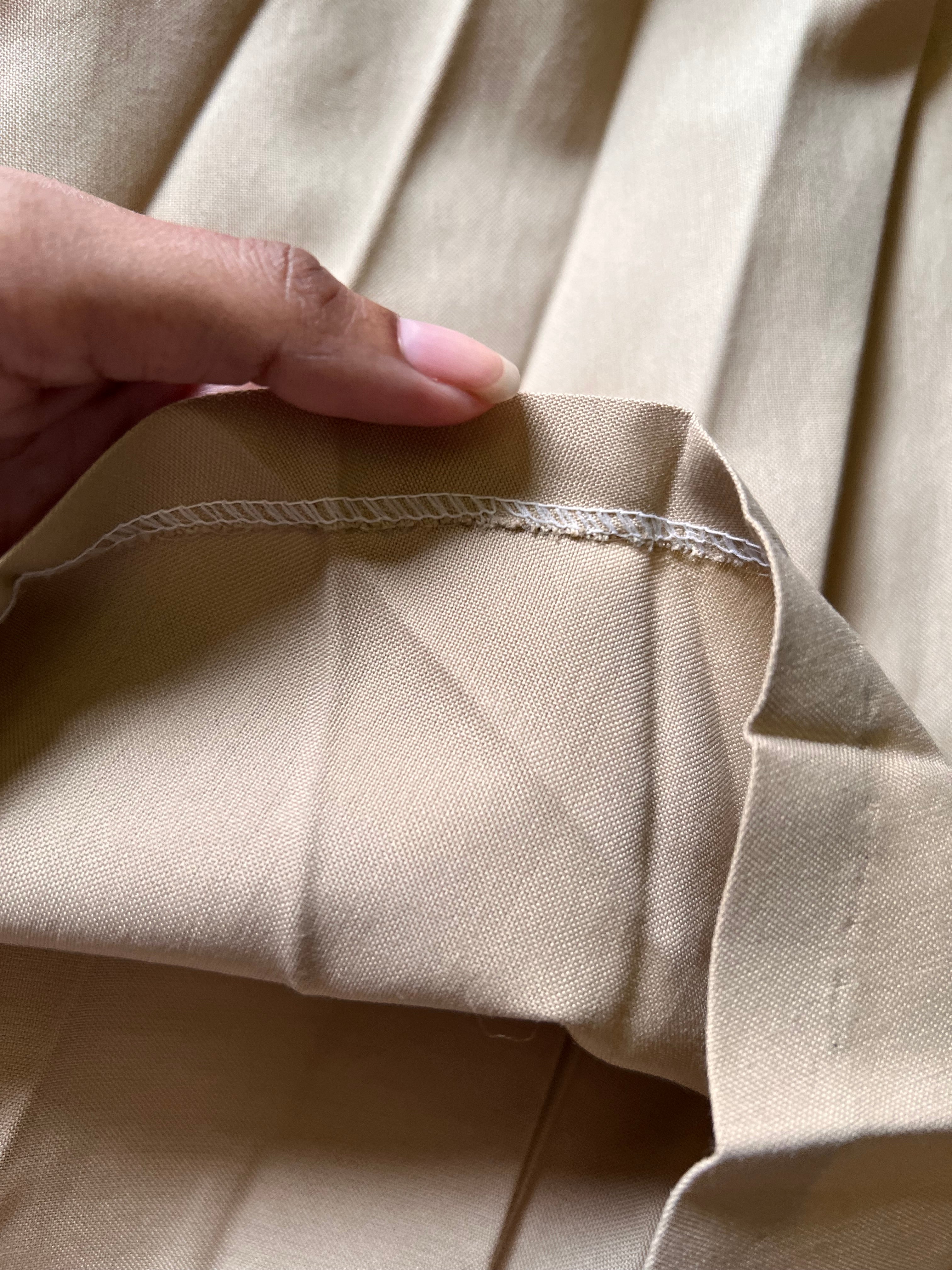 Saia Plissada Beige - tam (42\M)