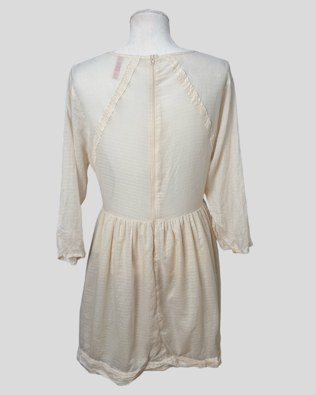 Vestido Dzarm — tam G