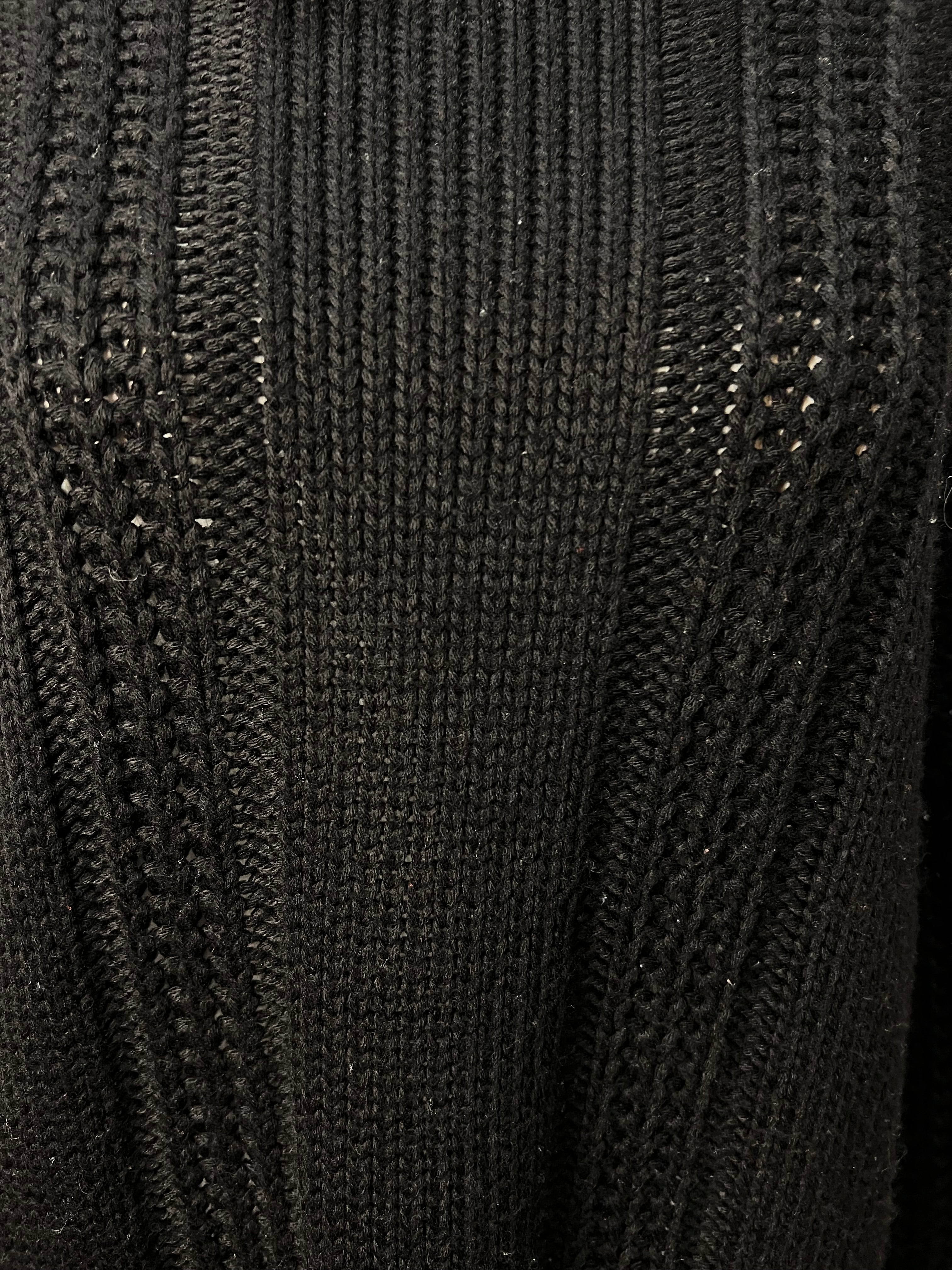Tricô Preto Gola alta  — tam G