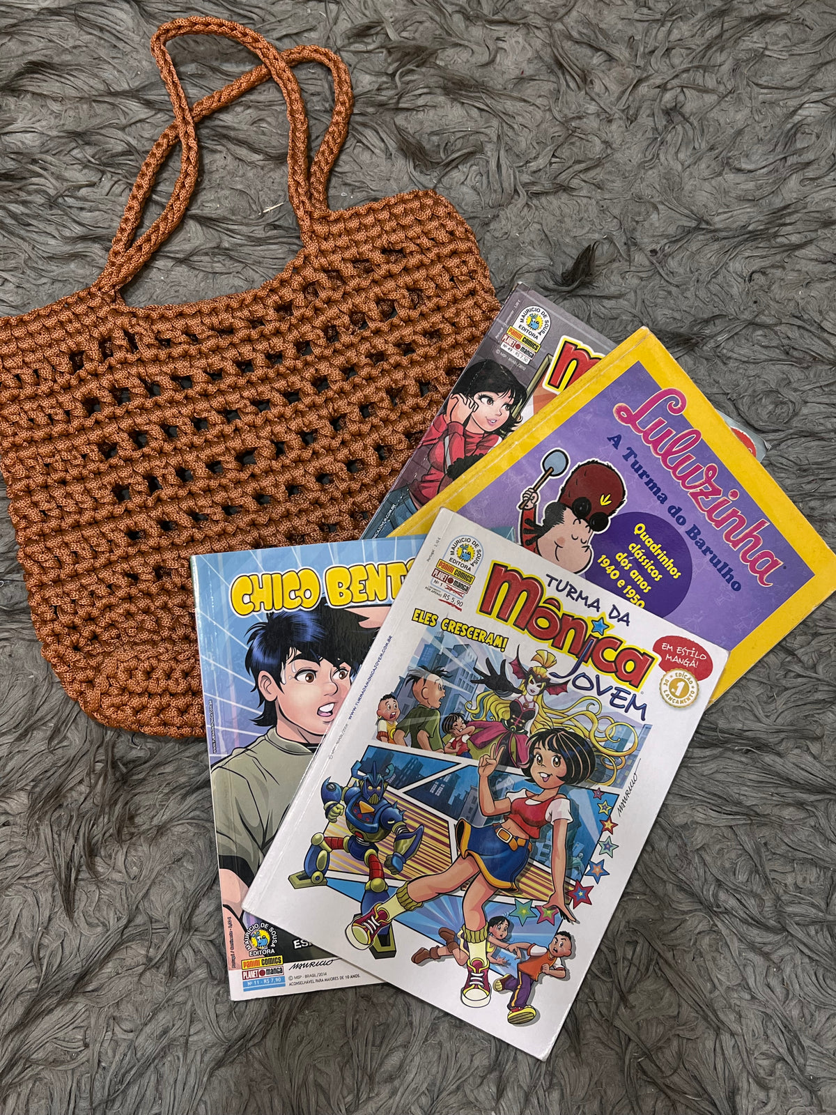 Kit Bolsa + 4 Gibis: Turma da Monica + Luluzinha + Bolsa Crochê