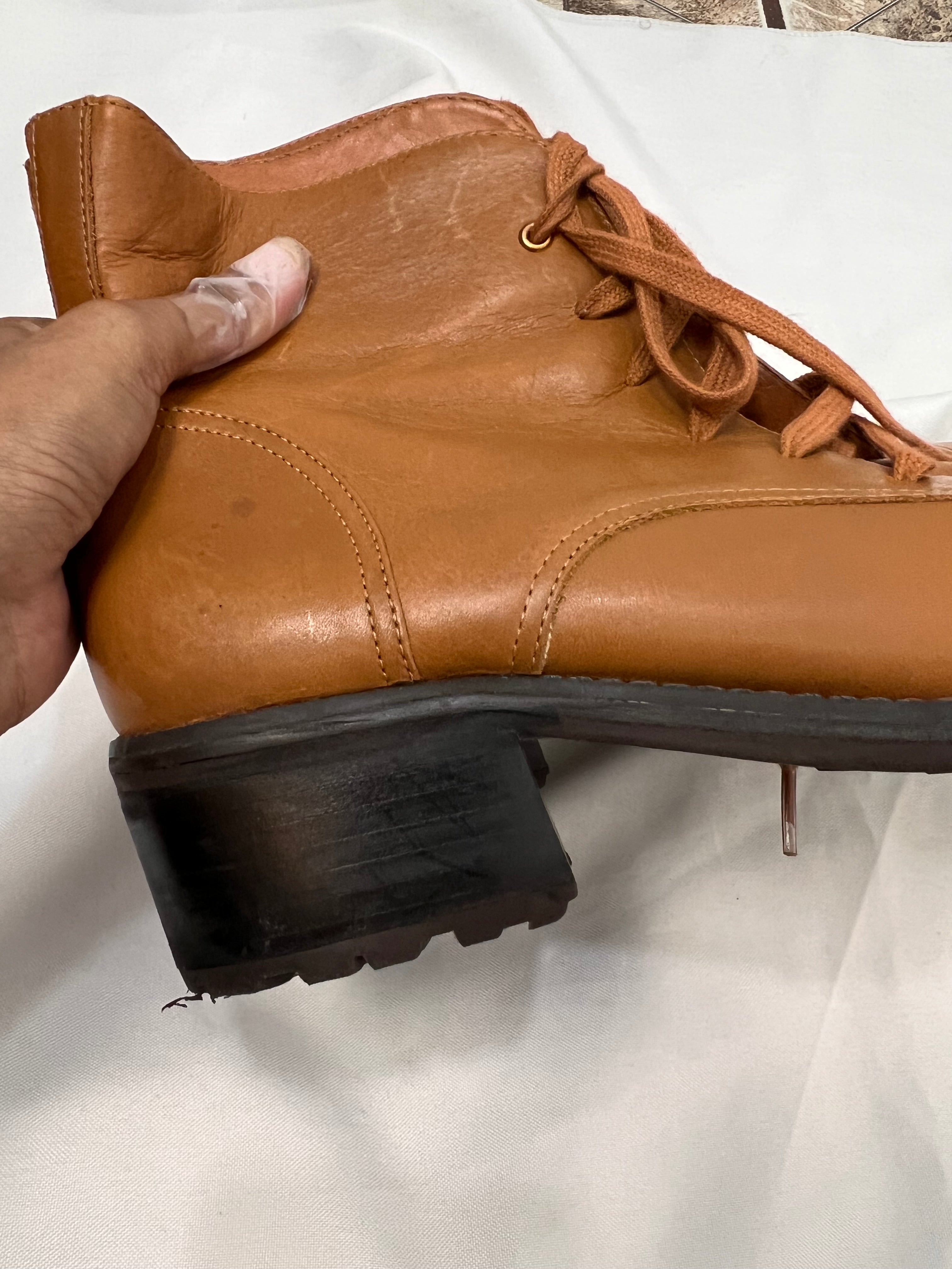 Carmim Boots —  N39