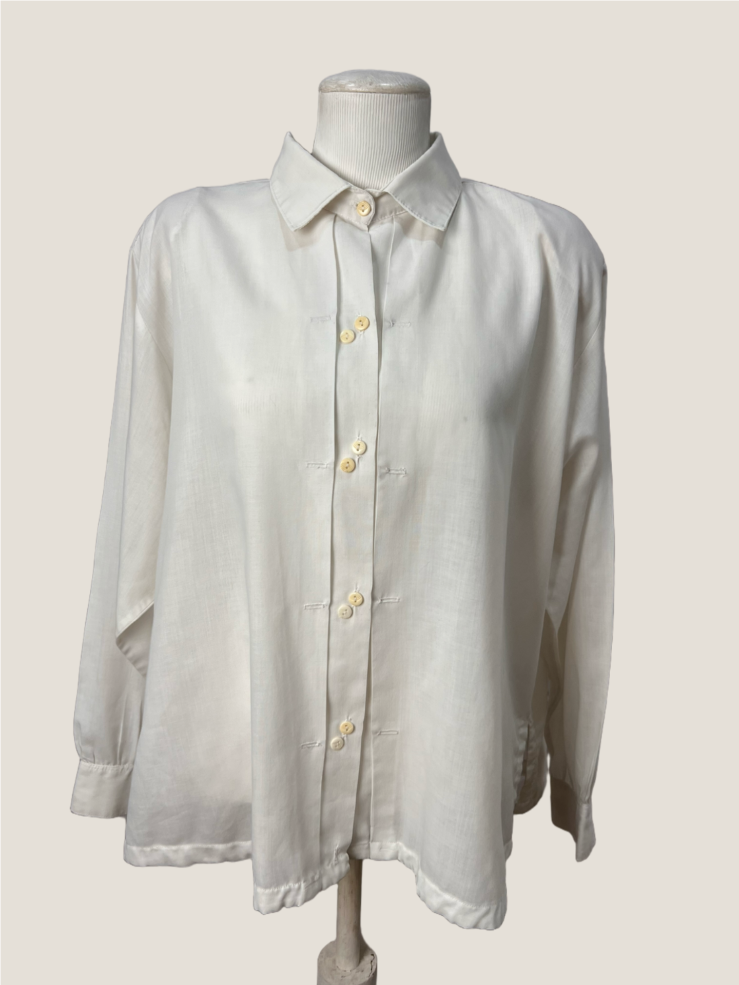 Camisa Oversized  Branca  Vintage — tam G