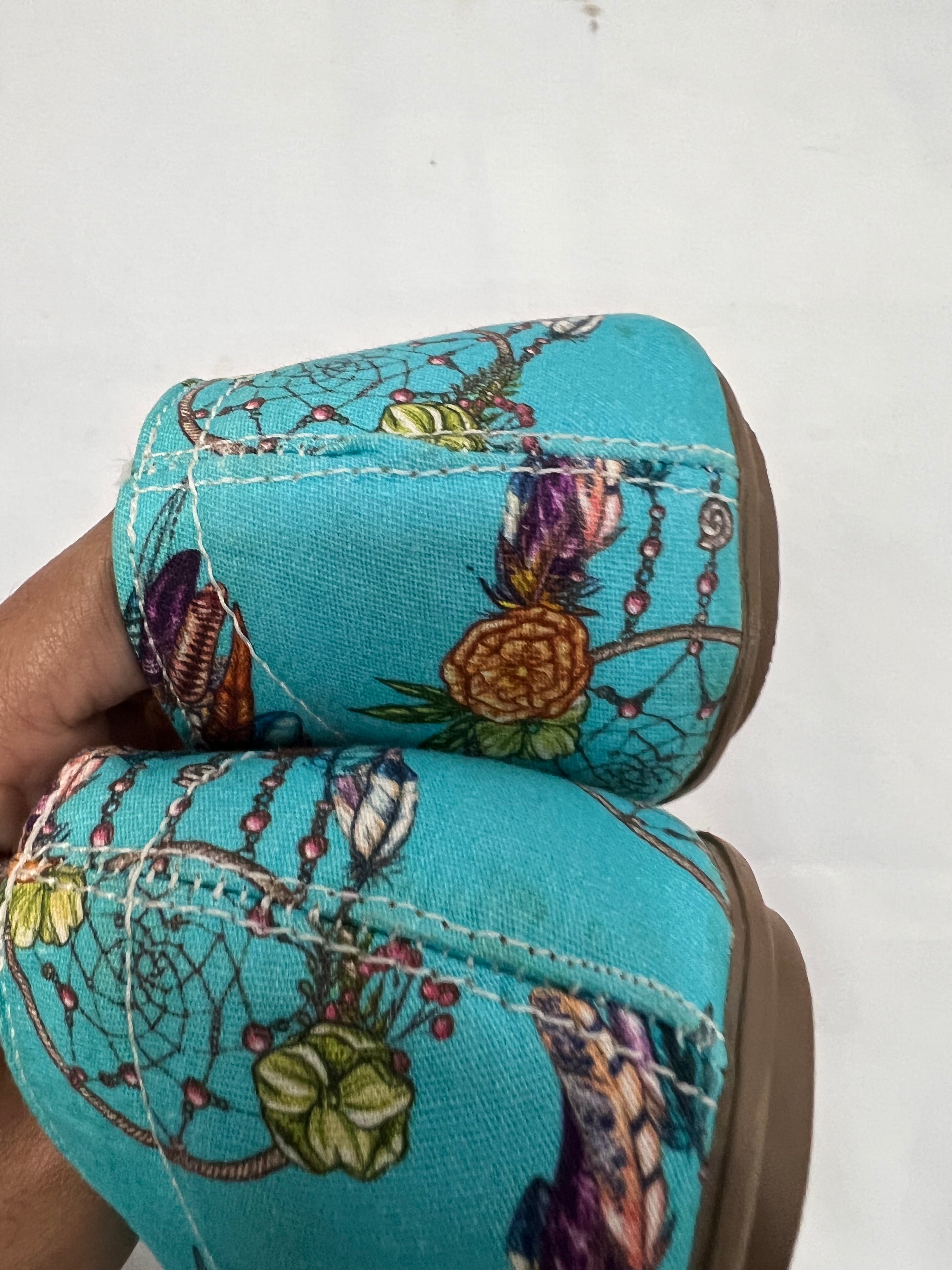 Sapato Boneca —  N37