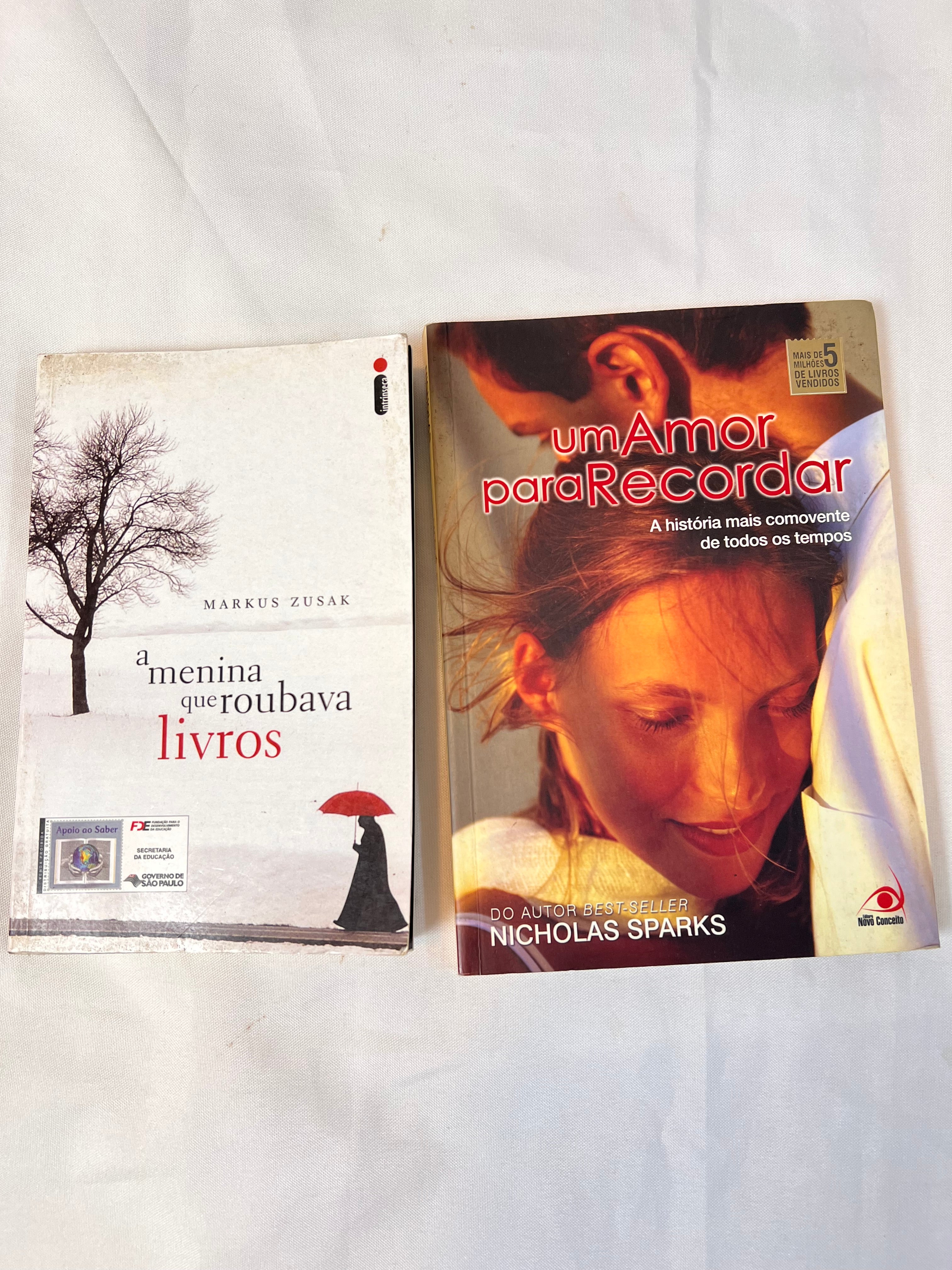 Kit 2 Livros: A menina que roubava livros + Um amor para recordar
