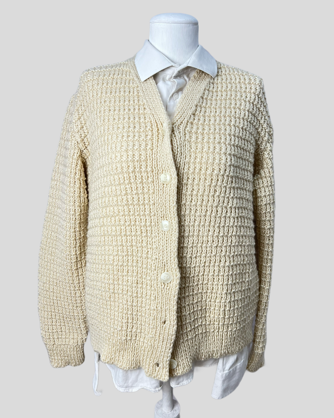 Cardigan Creme - tam (P)