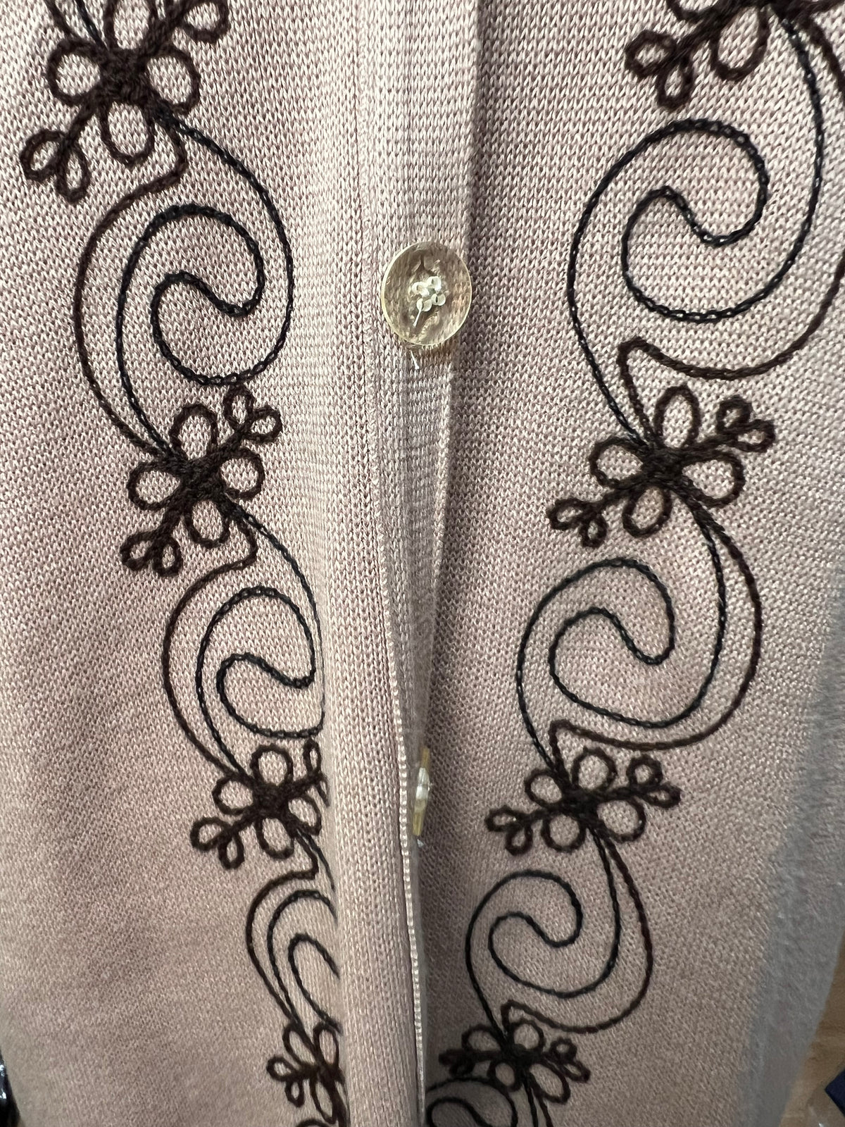 Cardigan Nude flores  — tam G
