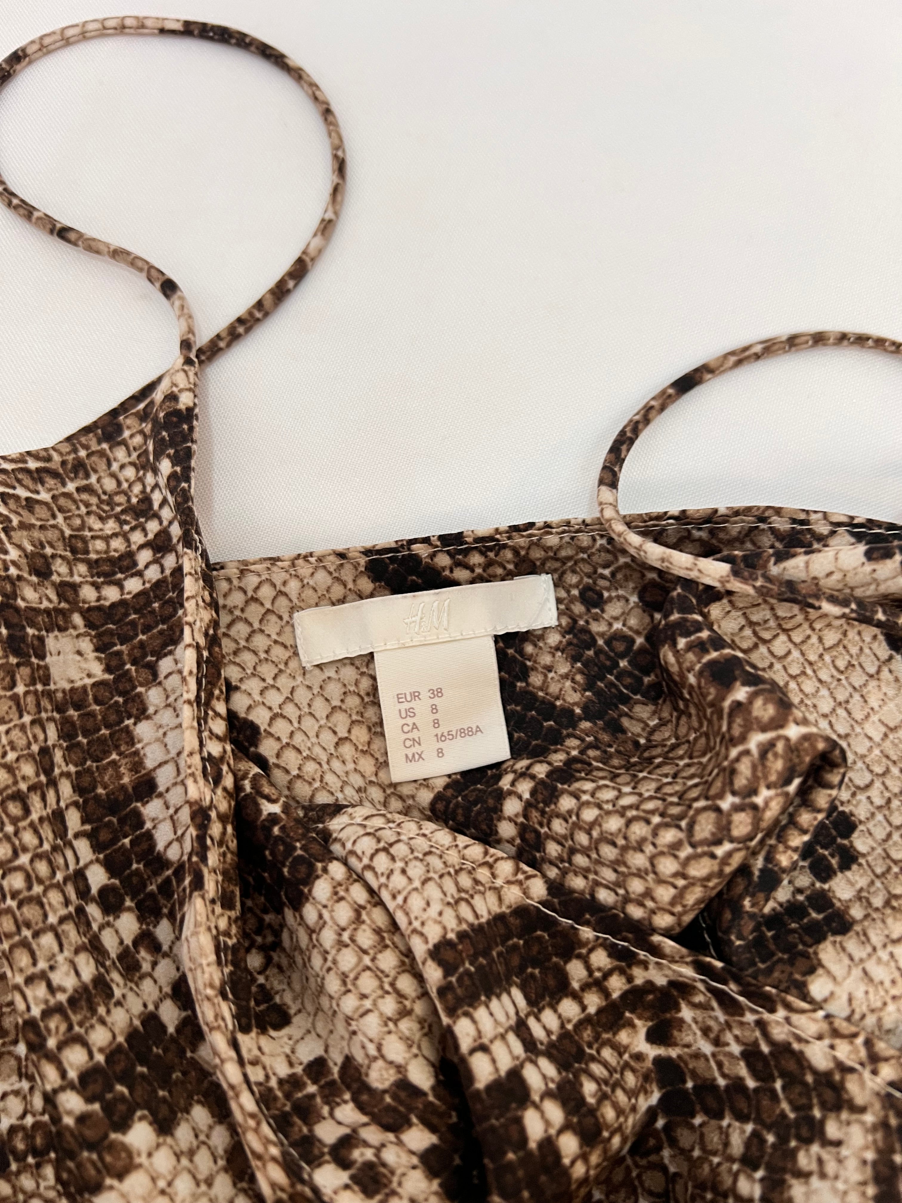 Regata H&M - tam (P)