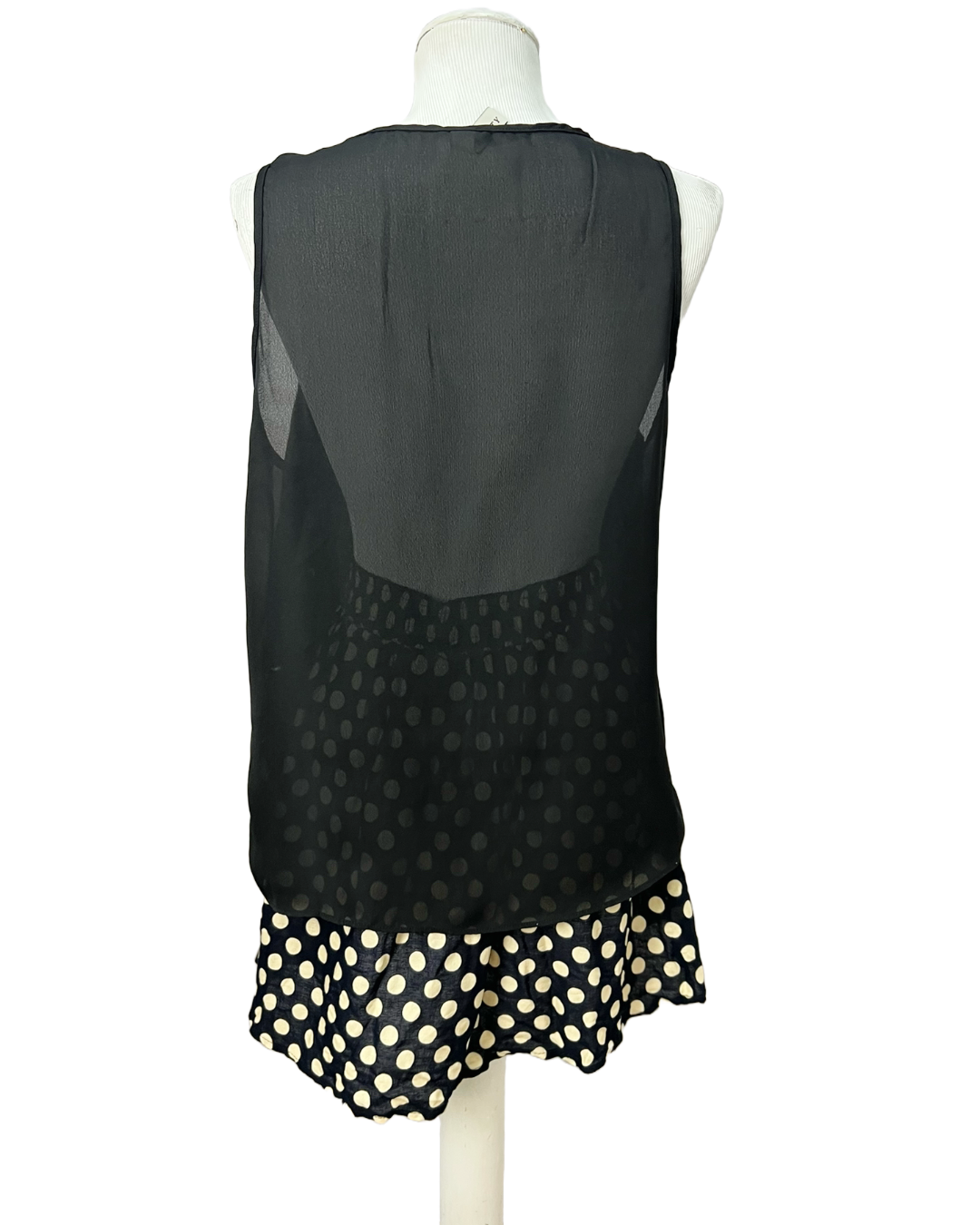 Regata  Aishty - tam (G)