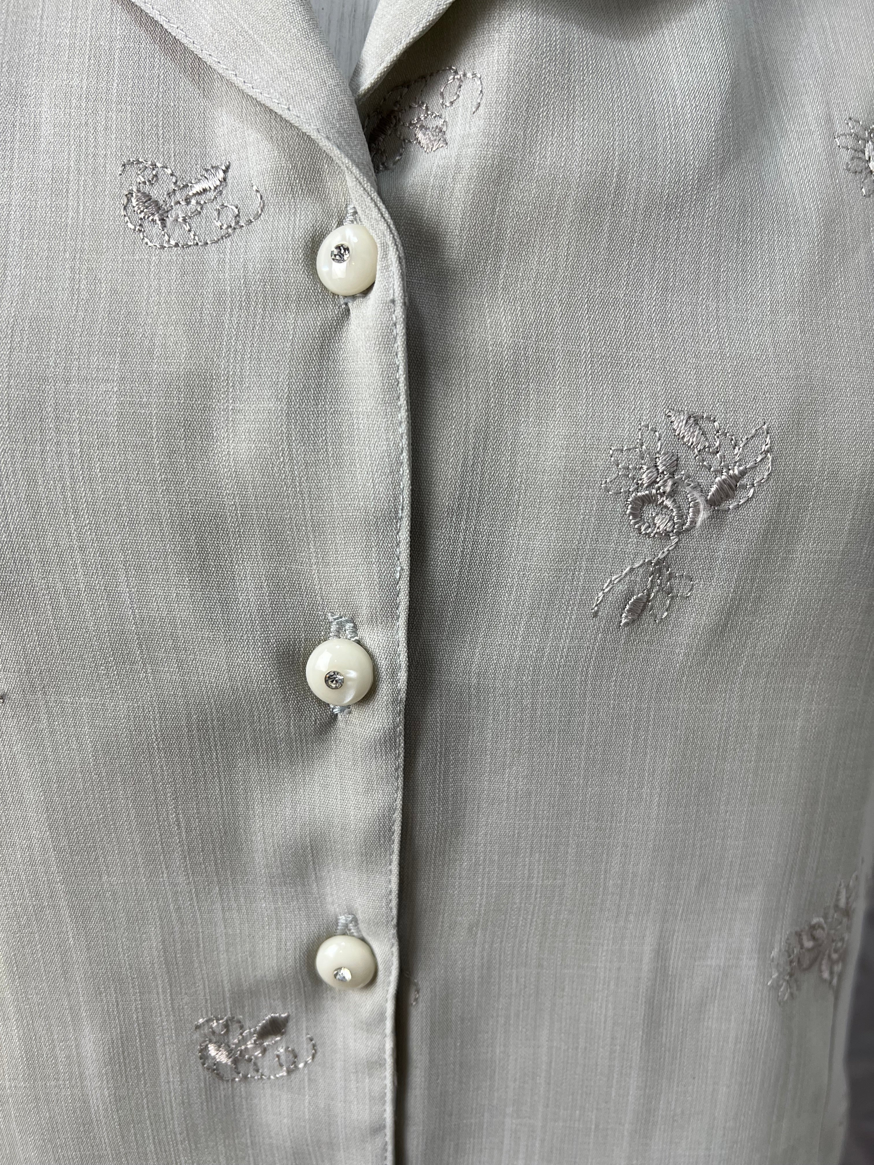 Camisa Cropped Bordada  Flores - tam (G)