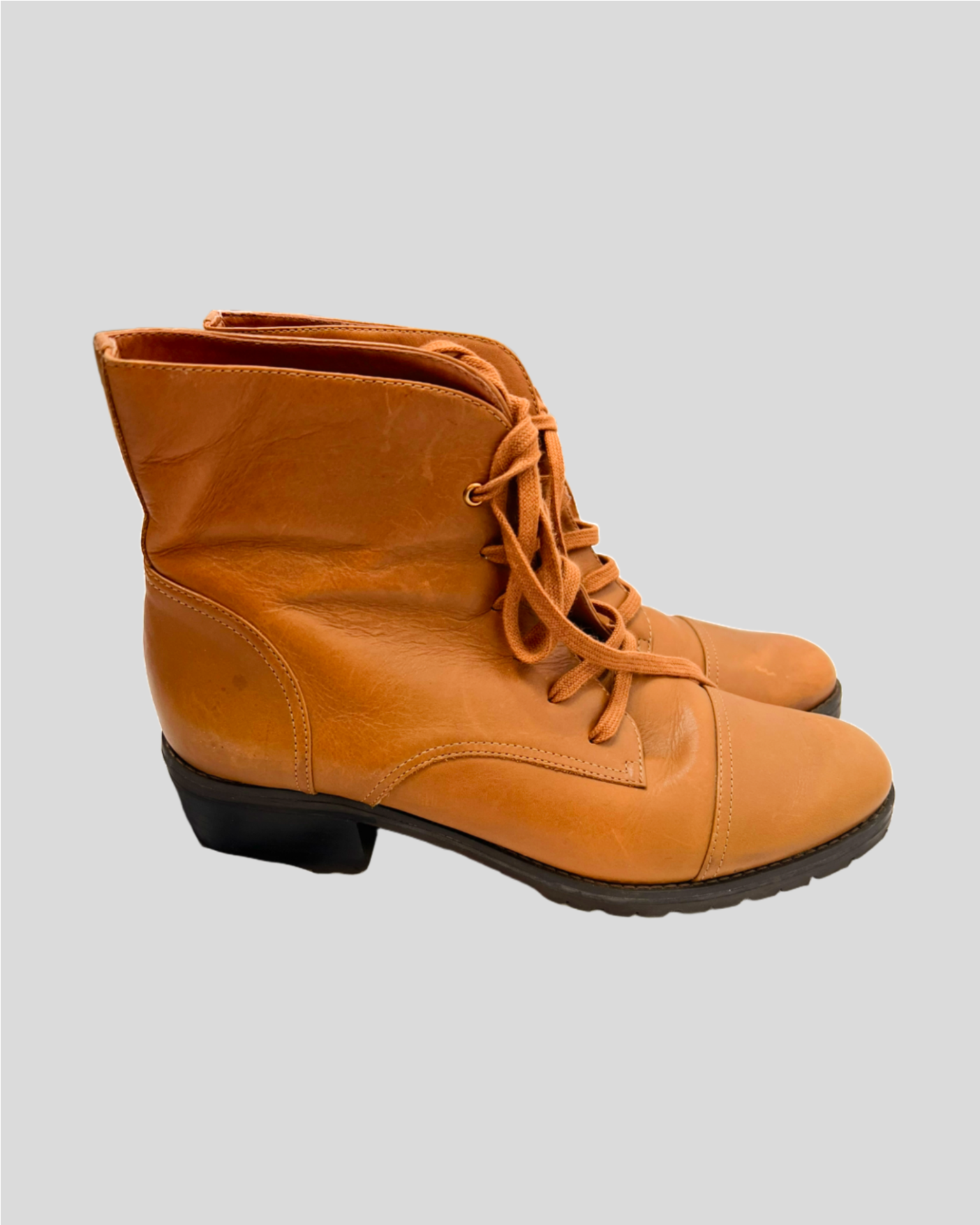 Carmim Boots —  N39