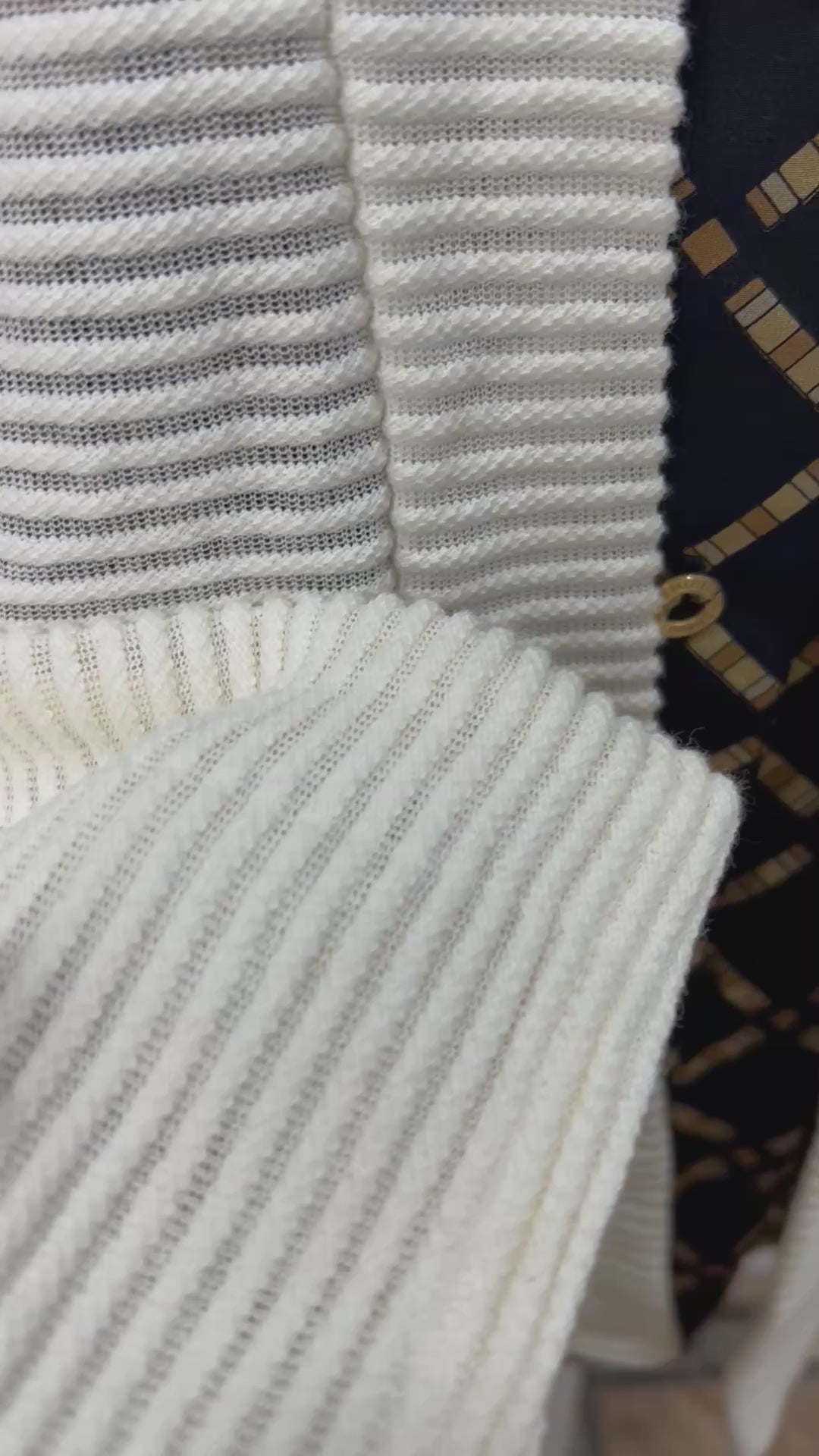 Cardigan Creme - tam (G)